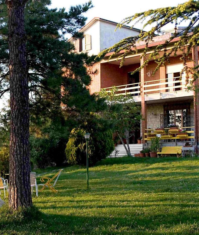 B&B Margherita Montefalco Exterior photo